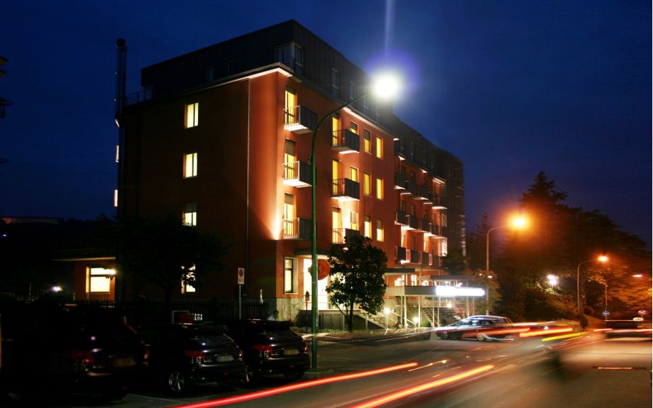 Struttura alberghiera Park Hotel · Ristrutturazione e ampliamento
